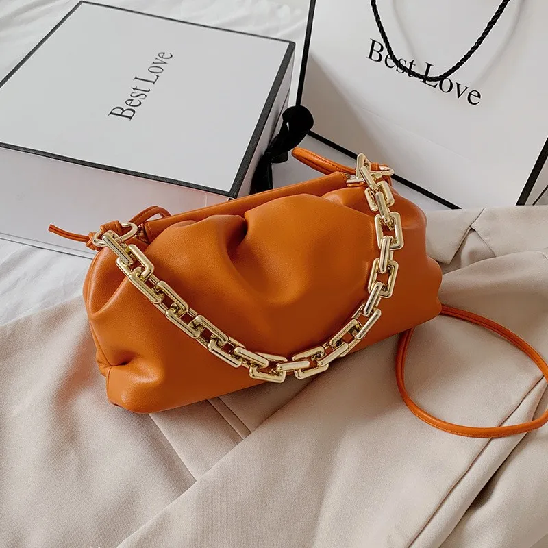 Pleated Baguette Pouch Totes Handbags 2021 Clutch Thick Gold Chains Clip Purse Bag Women Cloud Underarm crossbody Shoulder Bag
Pleated Baguette Pouch Totes Handbags 2021 Clutch Thick Gold Chains Clip Purse Bag Women Cloud Underarm crossbody Shoulder Bag
