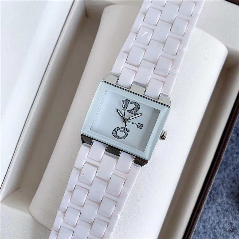 2021Fashion trend ladies watch bracelet ceramic making small square, French luxury brand fashion trend watch aaa watch
2021Fashion trend ladies watch bracelet ceramic making small square, French luxury brand fashion trend watch aaa watch