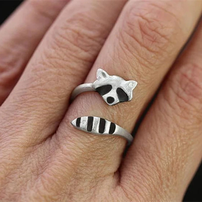 Fashion Silver-Plated Small Raccoon Ring Adjustable Wrap-Around Women's Rings Bohemian Wedding Party Jewelry
Fashion Silver-Plated Small Raccoon Ring Adjustable Wrap-Around Women's Rings Bohemian Wedding Party Jewelry