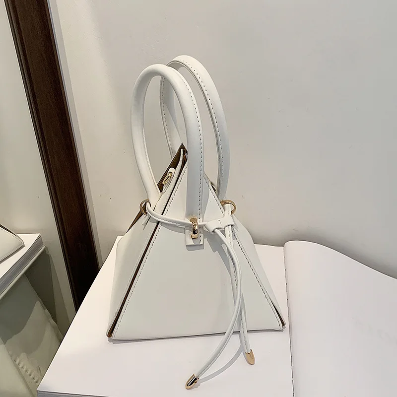 Triangle Handbag 2022 New Fashion Lns Portable Shoulder Bag Crossbody Bag Purses and Handbags Luxury Designer Luxury Brand
Triangle Handbag 2022 New Fashion Lns Portable Shoulder Bag Crossbody Bag Purses and Handbags Luxury Designer Luxury Brand