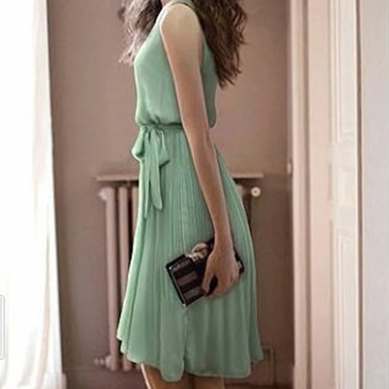 Women Summer Midi Dress Female Vintage Elegant Sleeveless Loose Casual Office Lady Dress O-Neck Belt Pleated Dresses 
Women Summer Midi Dress Female Vintage Elegant Sleeveless Loose Casual Office Lady Dress O-Neck Belt Pleated Dresses