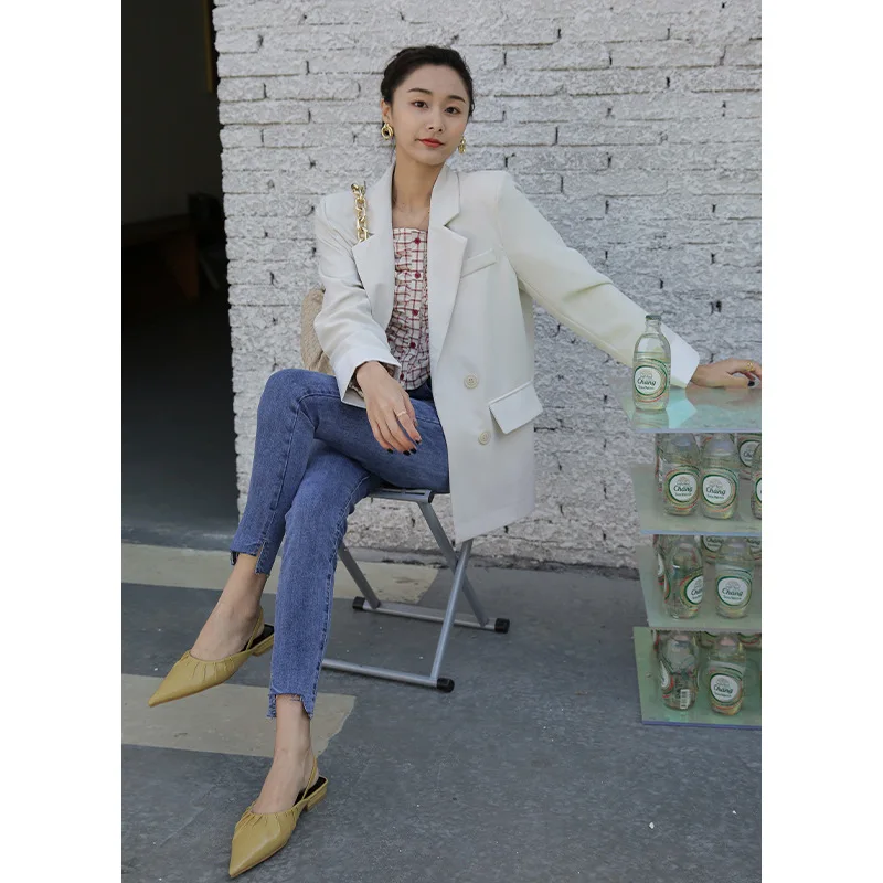 Suit women spring 2021 new light blue fashion simple double-breasted loose temperament thin all-match jacket
Suit women spring 2021 new light blue fashion simple double-breasted loose temperament thin all-match jacket