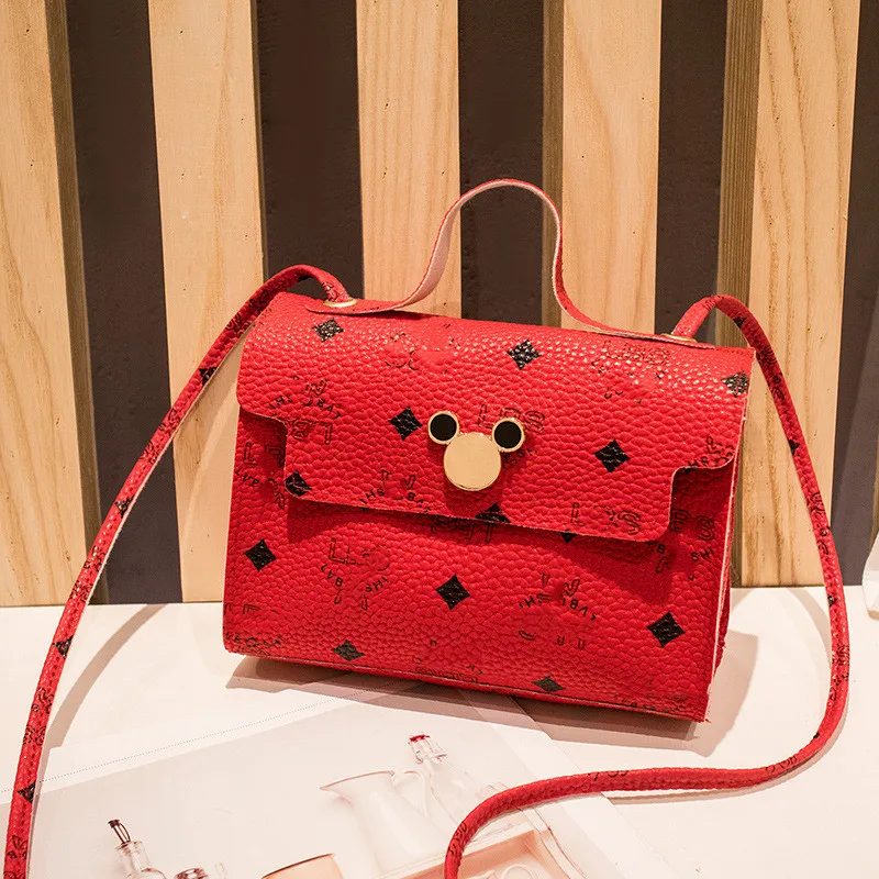 Disney cartoon anime Mickey ladies print hit color one-shoulder handbag fashion all-match mini messenger mobile phone bag
Disney cartoon anime Mickey ladies print hit color one-shoulder handbag fashion all-match mini messenger mobile phone bag