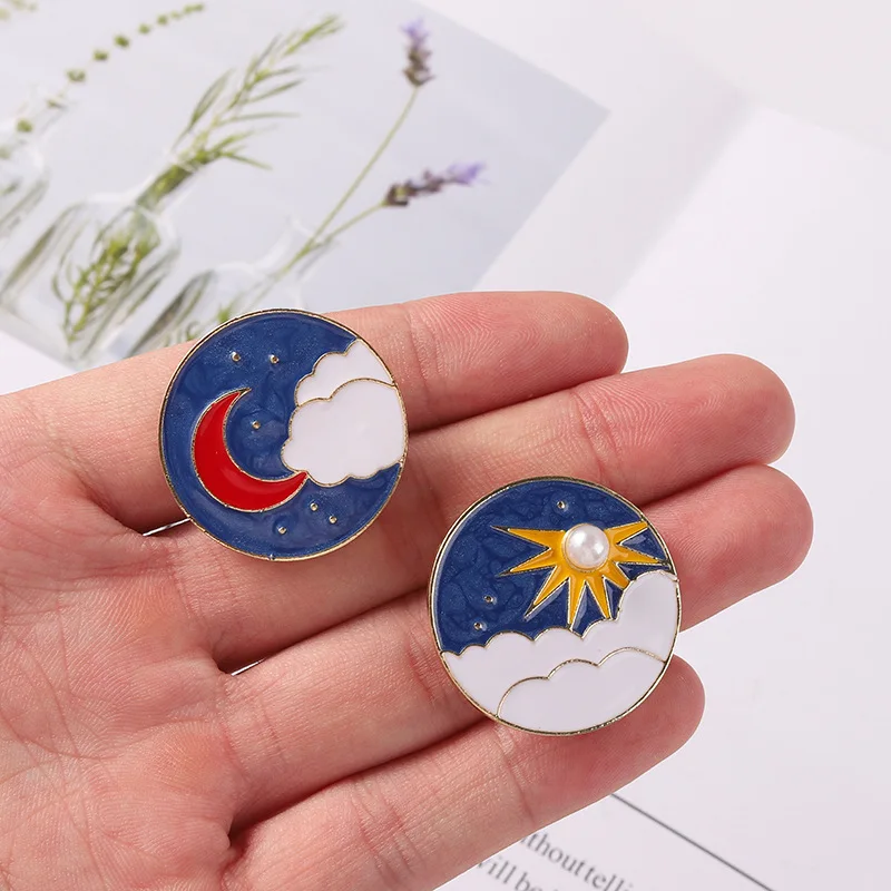 Wicca Sun Moon Pearl Star Sky Pins Brooch Lapel Badges Men Women Fashion Jewelry Gifts Collar Hat Charm Accessories
Wicca Sun Moon Pearl Star Sky Pins Brooch Lapel Badges Men Women Fashion Jewelry Gifts Collar Hat Charm Accessories