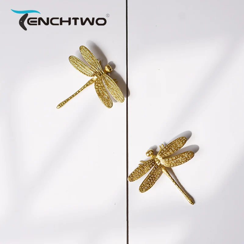 TENCHTWO Dragonfly Vintage Gold Brass Handle Furniture Kitchen Cabinet Knob Wardrobe Cupboard Dresser Drawer Pulls Wall Hardware
TENCHTWO Dragonfly Vintage Gold Brass Handle Furniture Kitchen Cabinet Knob Wardrobe Cupboard Dresser Drawer Pulls Wall Hardware
