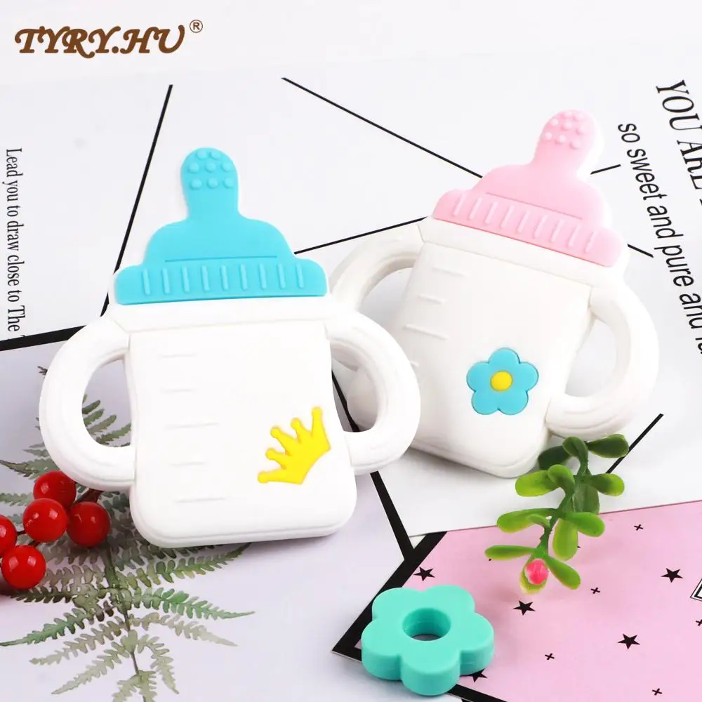 Cartoon Bottle Teether BPA Free Silicone Teethers Food Grade Tiny Rod Teething Necklace Baby Shower Gifts
Cartoon Bottle Teether BPA Free Silicone Teethers Food Grade Tiny Rod Teething Necklace Baby Shower Gifts