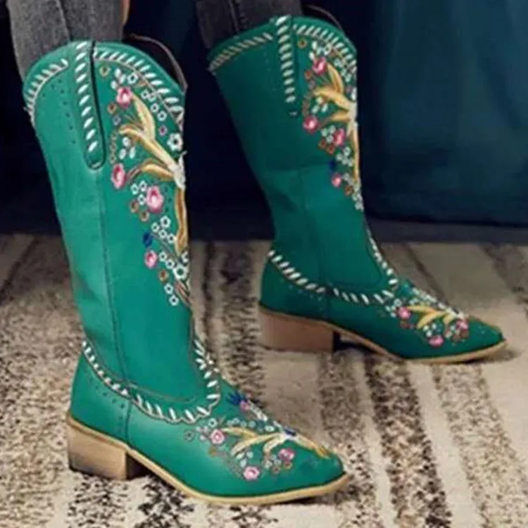 Women's boots autumn and winter new thick-soled embroidered women's boots rivet mid-tube mid-heel Martin boots women fashion hot
Women's boots autumn and winter new thick-soled embroidered women's boots rivet mid-tube mid-heel Martin boots women fashion hot