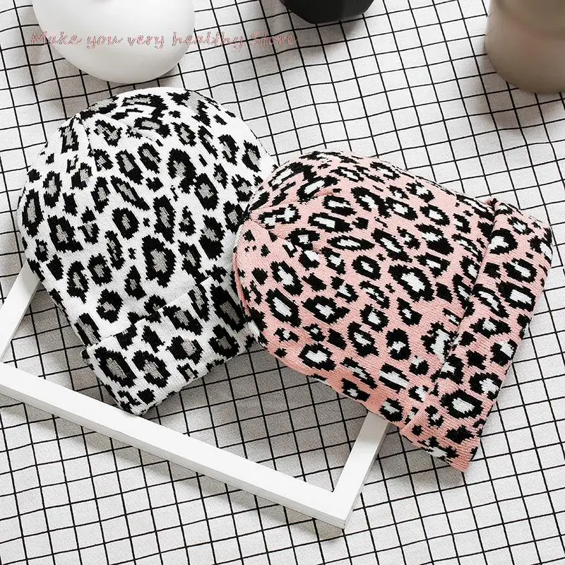 Топ унисекс теплая зимняя женская мужская шапка леопардовые часы подарки Лидер продаж
Топ унисекс теплая зимняя женская мужская шапка леопардовые часы подарки Лидер продаж