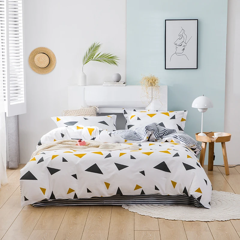 Four-piece bedding simple cotton double household bed sheet quilt cover thickening sanding dormitory bed sheet white geometry
Four-piece bedding simple cotton double household bed sheet quilt cover thickening sanding dormitory bed sheet white geometry