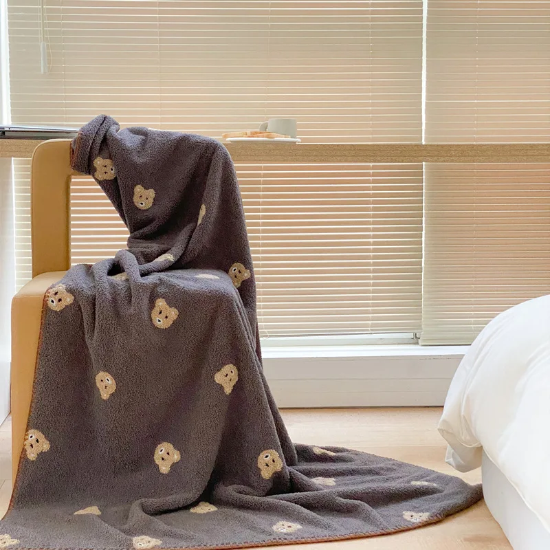 INS мультяшное Овощной гамбургер свежее и мягкое одеяло из овечьей шерсти диван одеяло стандартное одеяло детское постельное одеяло
INS мультяшное Овощной гамбургер свежее и мягкое одеяло из овечьей шерсти диван одеяло стандартное одеяло детское постельное одеяло