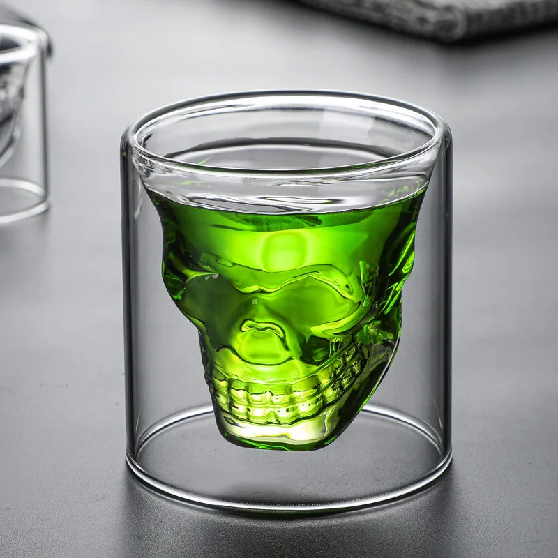 Personality Crystal Skull Beer Glass Transparent Art Bar Restaurant Creative Drink Juice Whiskey Vodka Glass Double Upside Down
Personality Crystal Skull Beer Glass Transparent Art Bar Restaurant Creative Drink Juice Whiskey Vodka Glass Double Upside Down