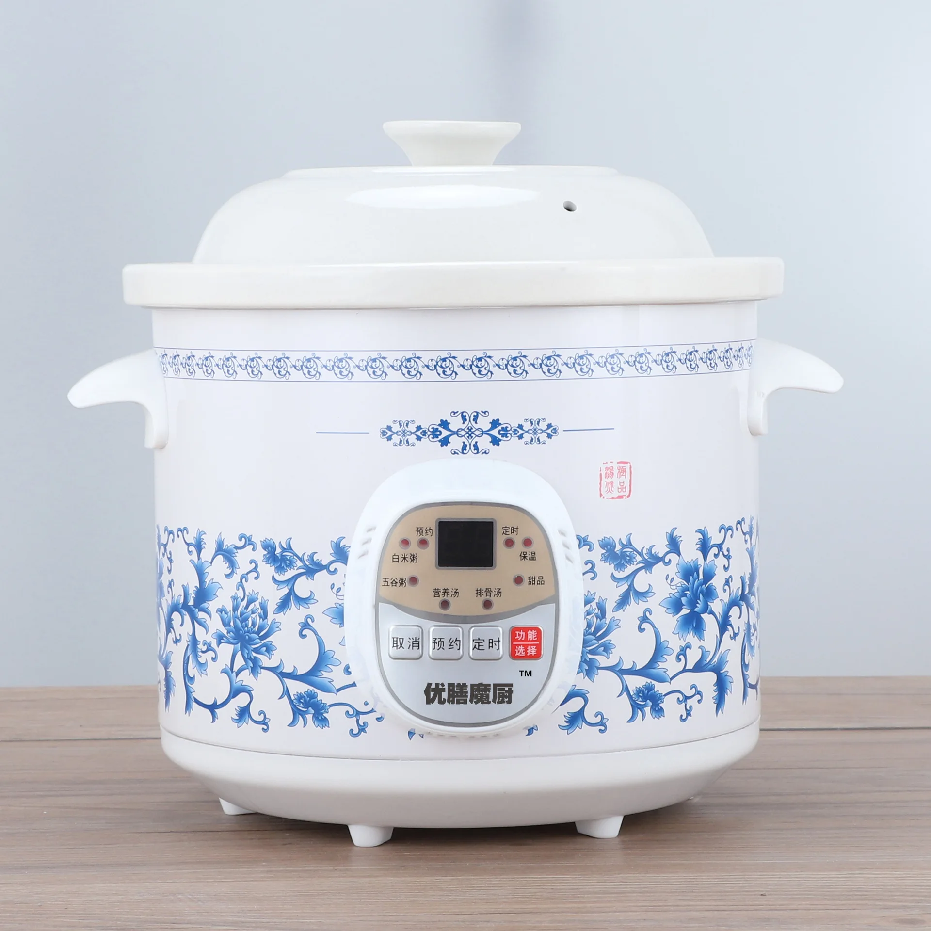 Household Electric Mini Slow Cooker 140W MINI Mechanical timer Stewing Soup Porridge Pot Ceramic food cooking machine 1.5L
Household Electric Mini Slow Cooker 140W MINI Mechanical timer Stewing Soup Porridge Pot Ceramic food cooking machine 1.5L