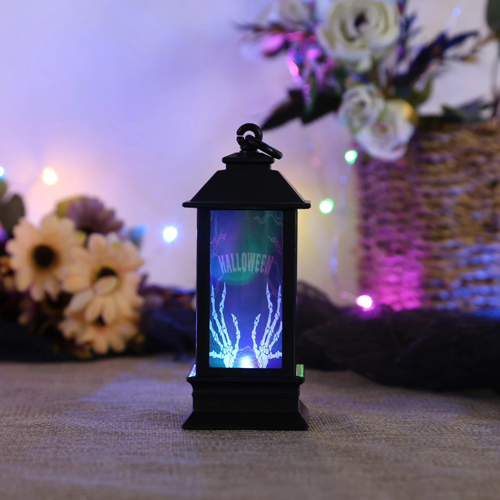 Halloween LED Candle Lantern Electronic Light Up Hanging Decorations Hook Pumpkin Lamp for Halloween Home Outdoor Bar Party Supp
Halloween LED Candle Lantern Electronic Light Up Hanging Decorations Hook Pumpkin Lamp for Halloween Home Outdoor Bar Party Supp