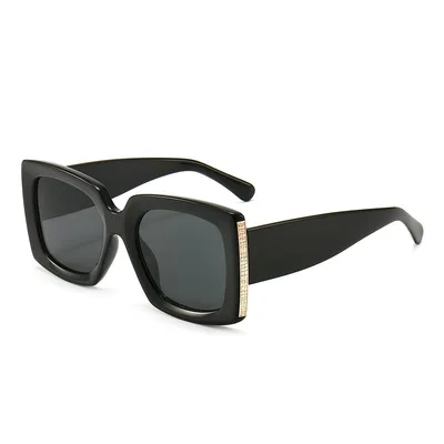 New Fashion Sunglasses For Men And Women Big Box Sunglasses Color Personality Street Shooting Tide Comfortable Leisure Cool 2021
New Fashion Sunglasses For Men And Women Big Box Sunglasses Color Personality Street Shooting Tide Comfortable Leisure Cool 2021