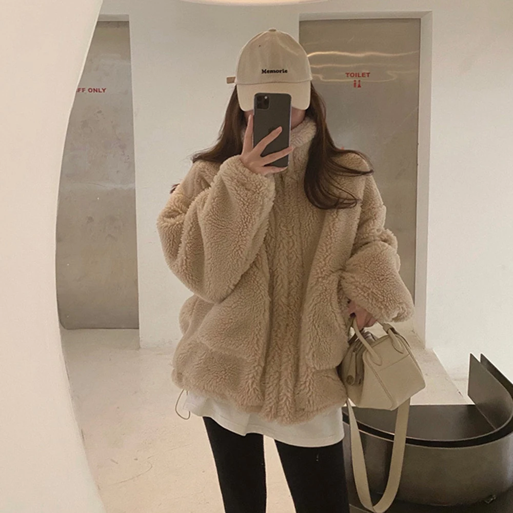 2021 Autumn Winter New Womens Jacket Solid Color Fashion Loose Casual Lamb Wool Thicken Warm Zipper Long Sleeve Jacket
2021 Autumn Winter New Womens Jacket Solid Color Fashion Loose Casual Lamb Wool Thicken Warm Zipper Long Sleeve Jacket