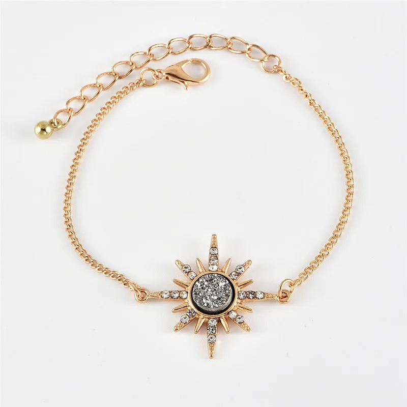 4pcs/set Ethnic Rhinestone Moon Sun Multilayer Bracelets for Women Ladies Gold Color Alloy Geometric Opening Charms Bangles
4pcs/set Ethnic Rhinestone Moon Sun Multilayer Bracelets for Women Ladies Gold Color Alloy Geometric Opening Charms Bangles