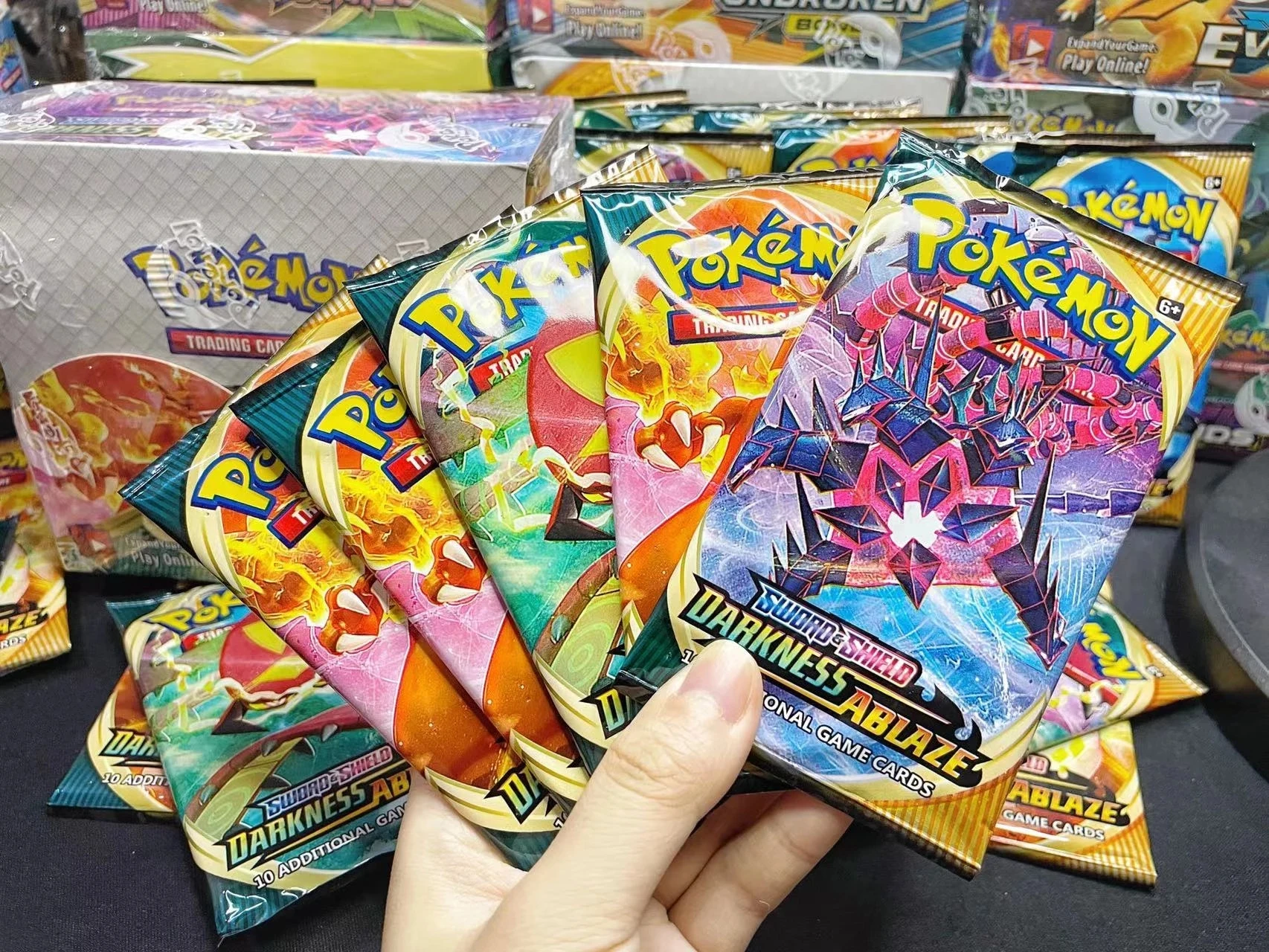 360Pcs Pokemon Sword and Shield English version of the latest energy trainer card battle game collection card children's toys
360Pcs Pokemon Sword and Shield English version of the latest energy trainer card battle game collection card children's toys