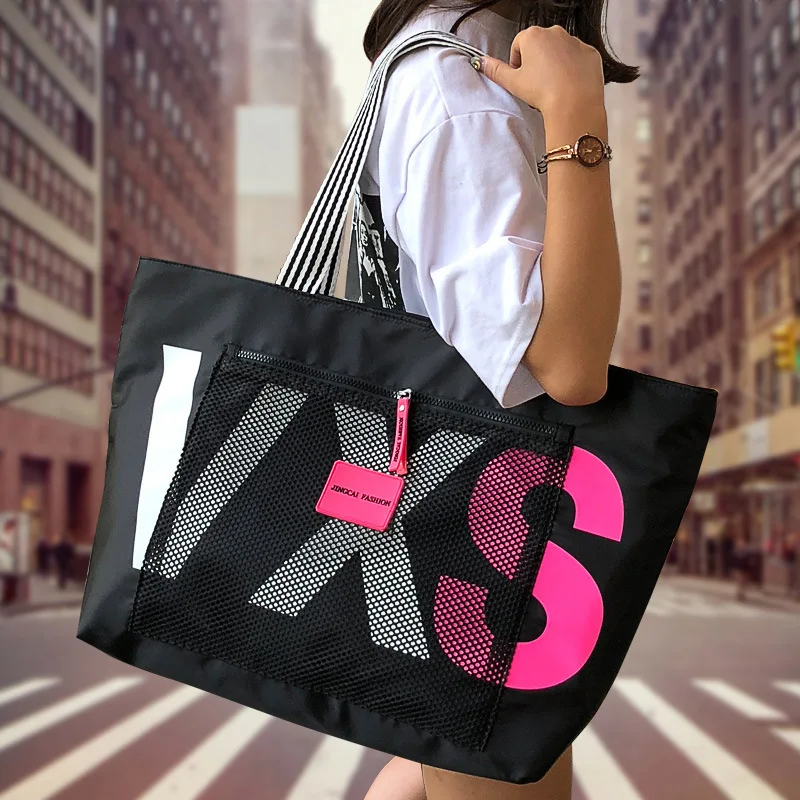 Women'S Shoulder Bags 2021 Trend Large Capacity Tote Shopper Waterproof Female Big Travel Shopping Beach Bag With Zipper Closure
Women'S Shoulder Bags 2021 Trend Large Capacity Tote Shopper Waterproof Female Big Travel Shopping Beach Bag With Zipper Closure