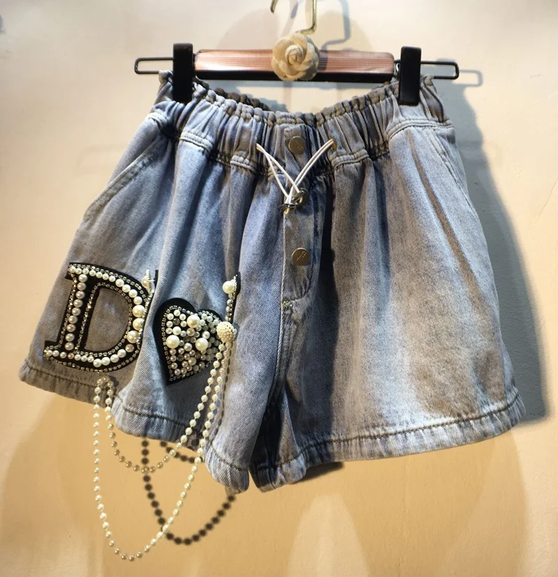 2021 Summer New Diamond Beaded Letters Chain High Waist Shorts Women Casual Slimming Wide-Leg Denim Shorts
2021 Summer New Diamond Beaded Letters Chain High Waist Shorts Women Casual Slimming Wide-Leg Denim Shorts