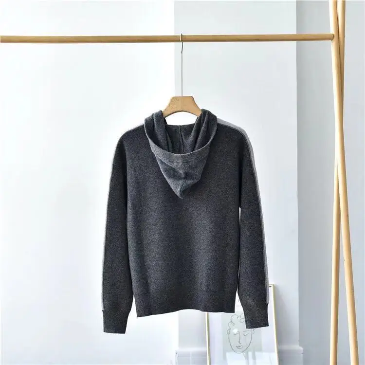 Top Fashion New Stylish 2020 Runway Cashmere Suit Set Women Hooded Sweater Waist Elastic Knitting Pants Dark Gray / Khaki Set
Top Fashion New Stylish 2020 Runway Cashmere Suit Set Women Hooded Sweater Waist Elastic Knitting Pants Dark Gray / Khaki Set