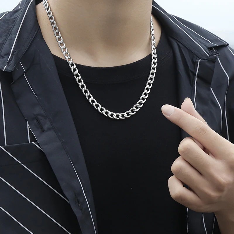 Men's Necklace Korean Simple Titanium Steel Men and Women Couple Stainless Steel Hip Hop Necklace Street Jewelry Gift
Men's Necklace Korean Simple Titanium Steel Men and Women Couple Stainless Steel Hip Hop Necklace Street Jewelry Gift