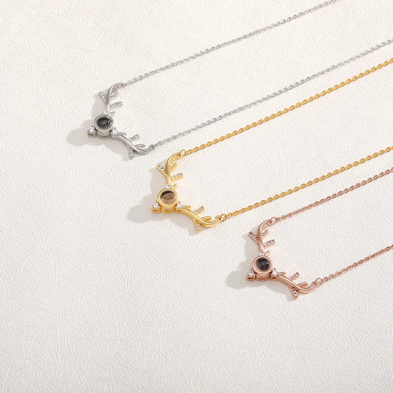 Charm Elk Necklace For Women Zircon Pendant Fashion Creativity 100 Languages I Love You Projection Aesthetics Jewelry Gift
Charm Elk Necklace For Women Zircon Pendant Fashion Creativity 100 Languages I Love You Projection Aesthetics Jewelry Gift