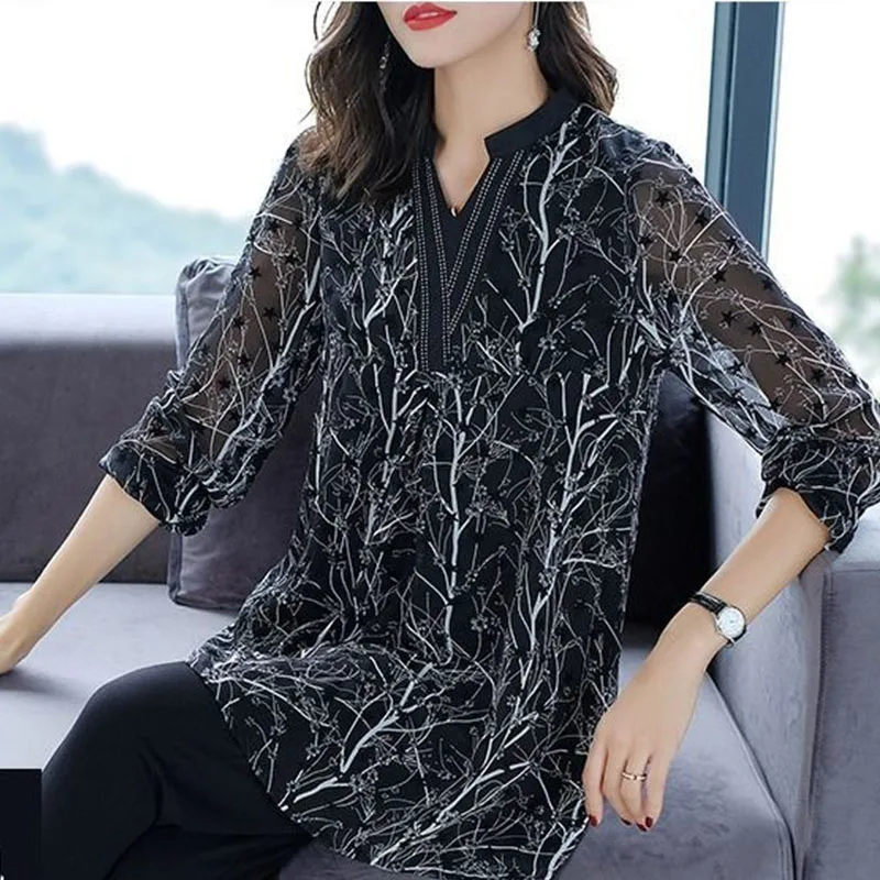 Fashion Women Spring Summer Style Chiffon Blouses Women Csual Long Sleeve Plus Size Print Loose Shirt Elegant Women Tops
Fashion Women Spring Summer Style Chiffon Blouses Women Csual Long Sleeve Plus Size Print Loose Shirt Elegant Women Tops