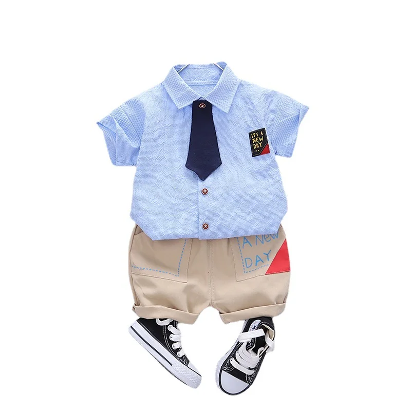 Летняя одежда для маленьких мальчиков, хлопковый галстук с рисунком в виде банта детская одежда в клетку, рубашки и шорты для 2 шт./компл. для ...
Летняя одежда для маленьких мальчиков, хлопковый галстук с рисунком в виде банта детская одежда в клетку, рубашки и шорты для 2 шт./компл. для ...