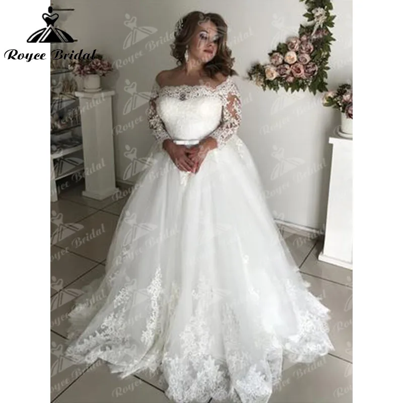 Plus Size Three Quarter Off the Shoulder Boat Neck Lace Appliques Backless Wedding Dress robe de mariee avec manche Roycebridal
Plus Size Three Quarter Off the Shoulder Boat Neck Lace Appliques Backless Wedding Dress robe de mariee avec manche Roycebridal