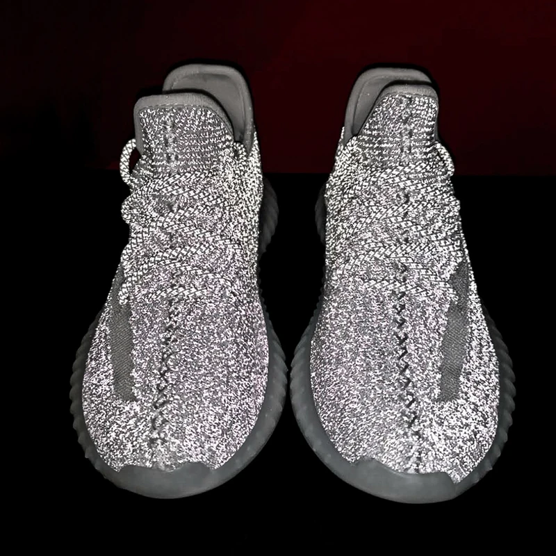 Sneakers 
Sneakers