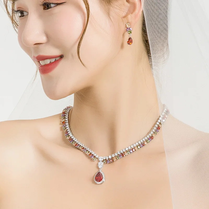 HUAMI Wedding Costuming Jewelry Set Earrings and Necklace High Quality Top Sale Two-piece Four Color Bridal Jewelry Chain 41cm
HUAMI Wedding Costuming Jewelry Set Earrings and Necklace High Quality Top Sale Two-piece Four Color Bridal Jewelry Chain 41cm
