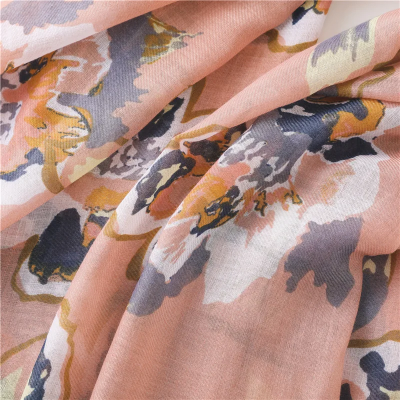 2020 Luxury Brand New Style Fashion Winter Scarf Women's Versatile Silk Scarves Printed Shawl Headscarf Cotton Linen blanket
2020 Luxury Brand New Style Fashion Winter Scarf Women's Versatile Silk Scarves Printed Shawl Headscarf Cotton Linen blanket
