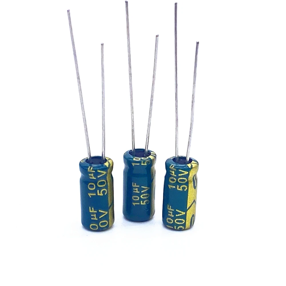 Алюминиевый электролитический конденсатор 30 шт./лот 50 в 10 мкФ 4*7 мм 10 мкФ 50 в 20%
Алюминиевый электролитический конденсатор 30 шт./лот 50 в 10 мкФ 4*7 мм 10 мкФ 50 в 20%