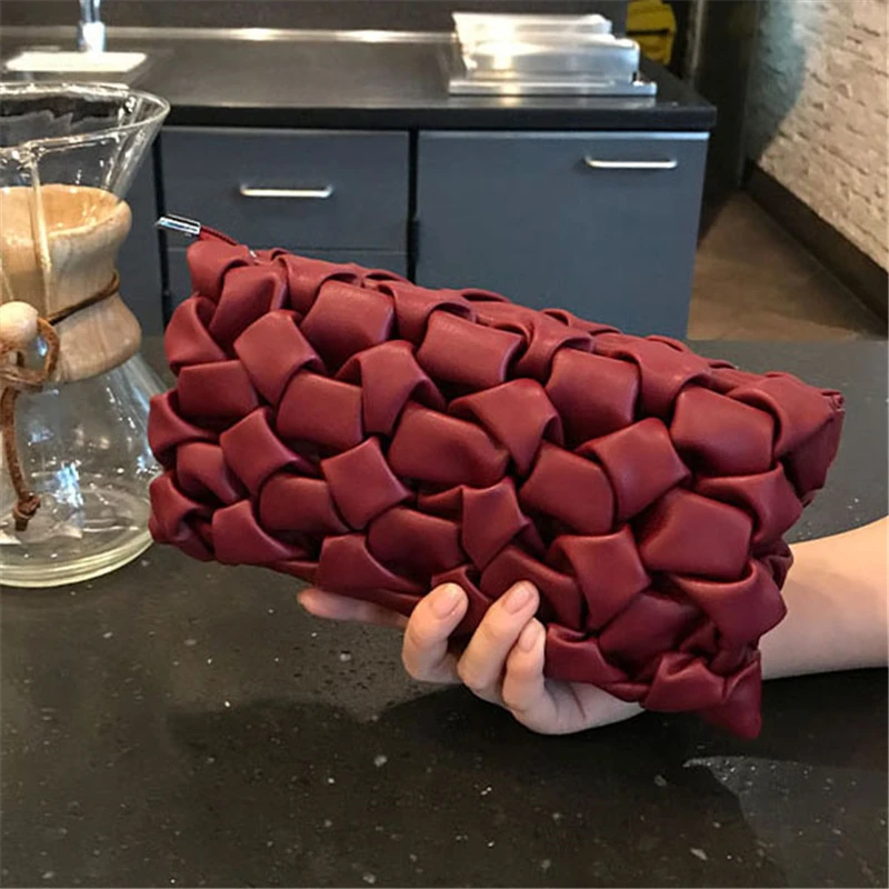 Женские мини-сумки тканевые сумки через плечо ретро сумки через плечо винно-красные черные сумки роскошный маленький металлический кошеле...
Женские мини-сумки тканевые сумки через плечо ретро сумки через плечо винно-красные черные сумки роскошный маленький металлический кошеле...