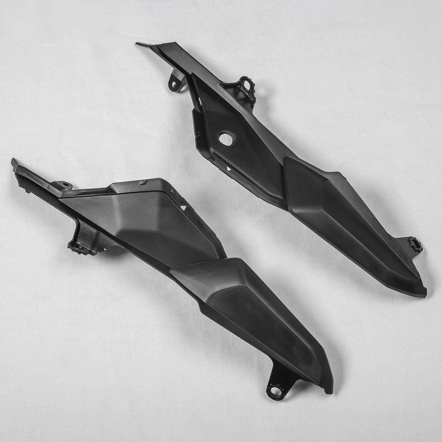Motorcycle Fairing Side Upper Rear Tail Seat Cover Cowl For Honda CB650R CBR650R CB650 R CBR 650R 2019-2020 Fairings Protector
Motorcycle Fairing Side Upper Rear Tail Seat Cover Cowl For Honda CB650R CBR650R CB650 R CBR 650R 2019-2020 Fairings Protector