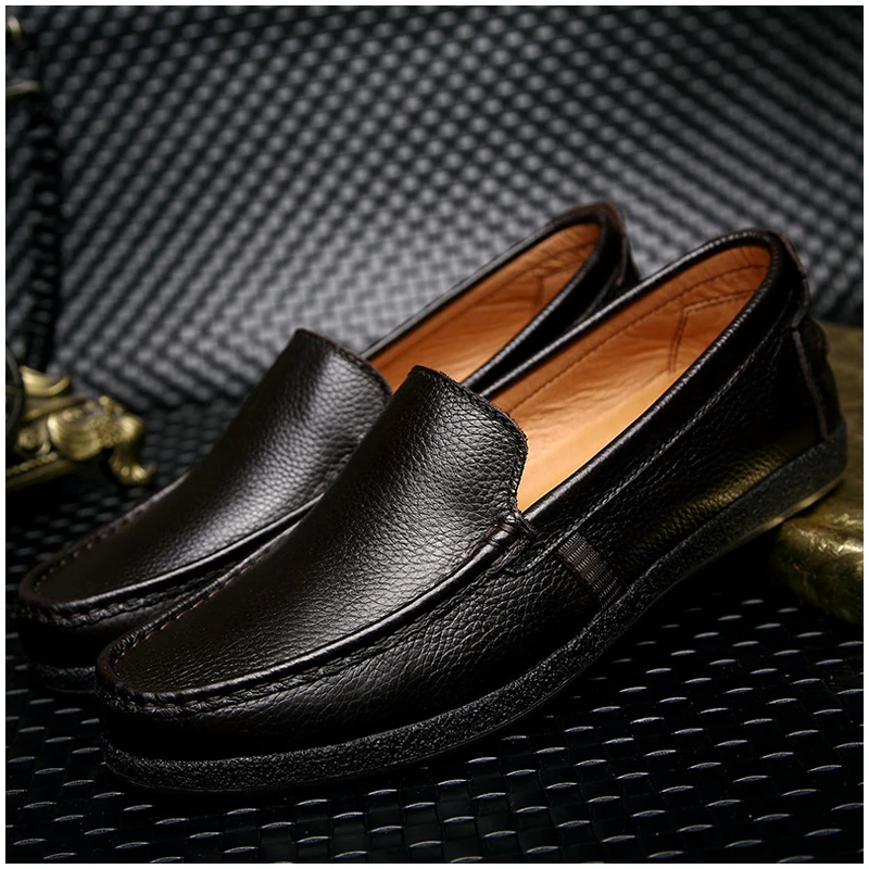 2020 Autumn Classic Loafers Men Shoes Breathable Comfortable Flats Moccasins Slip on Driving Office Men Dress Shoes Big Size
2020 Autumn Classic Loafers Men Shoes Breathable Comfortable Flats Moccasins Slip on Driving Office Men Dress Shoes Big Size