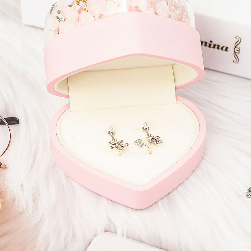 Heart Rose Jewelry Box Acrylic Transparent Gift Box Valentine Wedding Rose Flower Jewelry Box for Ring Necklace Earring Bracelet
Heart Rose Jewelry Box Acrylic Transparent Gift Box Valentine Wedding Rose Flower Jewelry Box for Ring Necklace Earring Bracelet