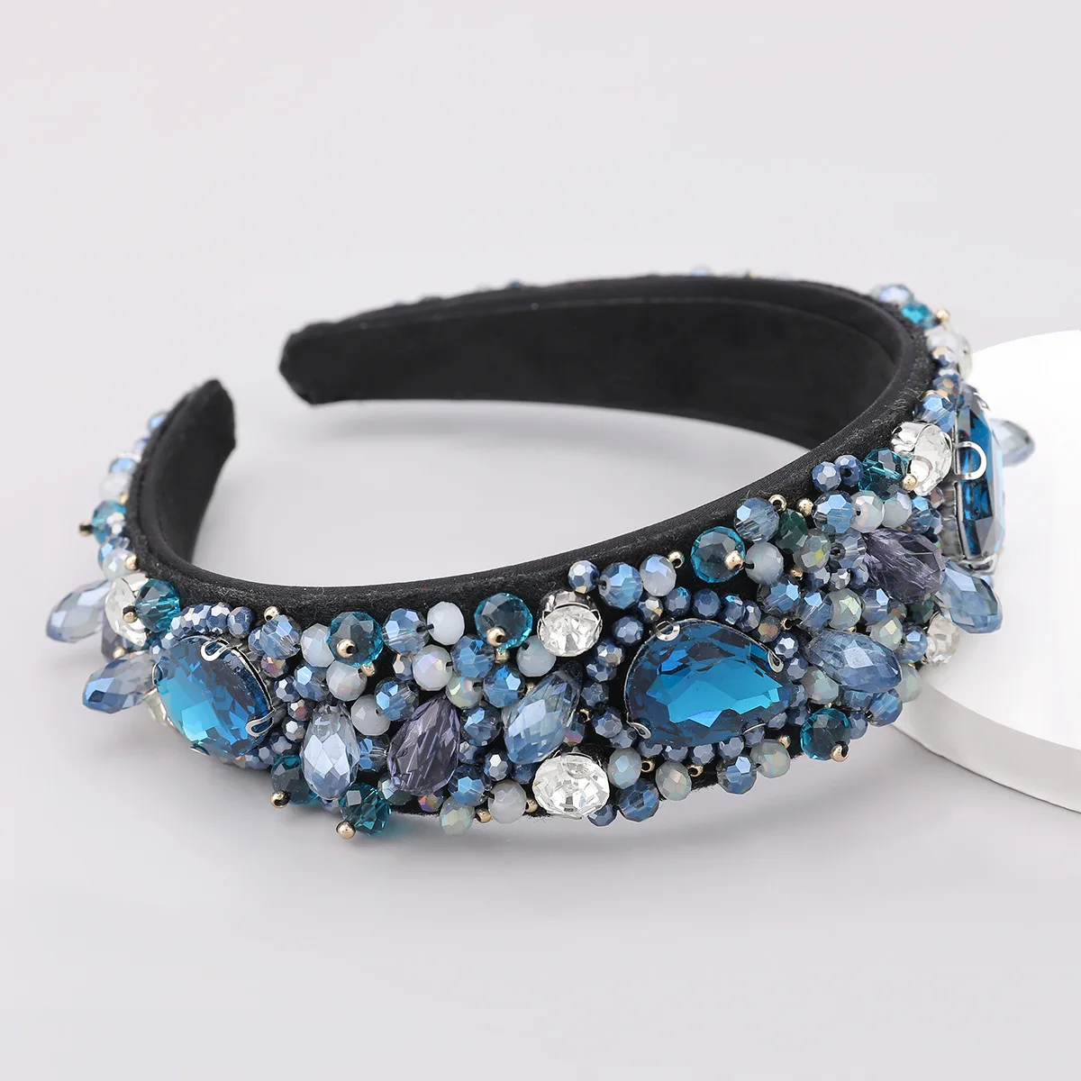 Baroque Super Flash Velvet Headbands Cloth Rhinestone Inlaid Crystal Geometric Glass Full Diamond Headband Party Hairband
Baroque Super Flash Velvet Headbands Cloth Rhinestone Inlaid Crystal Geometric Glass Full Diamond Headband Party Hairband