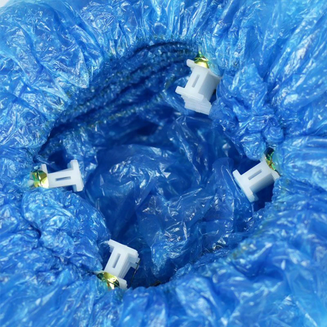 100pcs PE Blue T-type Single Use Shoe Cover Machine Convenient Covers Bags Disposable Rainproof Shoe Cover
100pcs PE Blue T-type Single Use Shoe Cover Machine Convenient Covers Bags Disposable Rainproof Shoe Cover