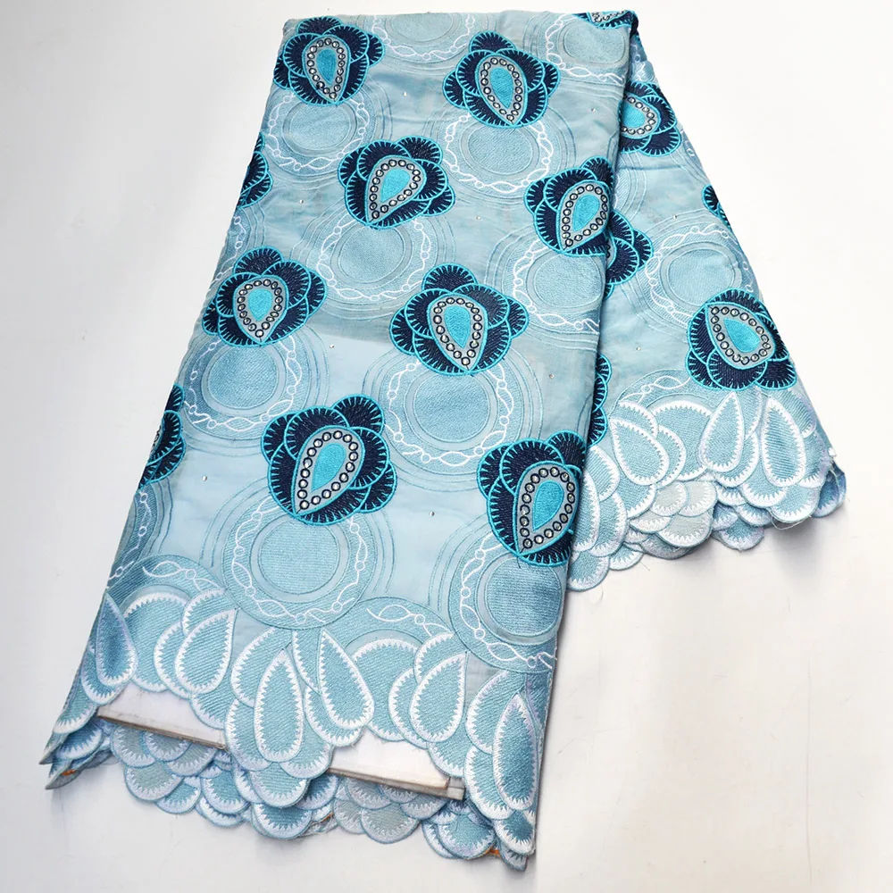 Nigerian Wedding soft Cotton Swiss Voile Lace Fabric 2021 High Quality African Lace dresses Materials 100% Cotton Fabrics BG-120
Nigerian Wedding soft Cotton Swiss Voile Lace Fabric 2021 High Quality African Lace dresses Materials 100% Cotton Fabrics BG-120