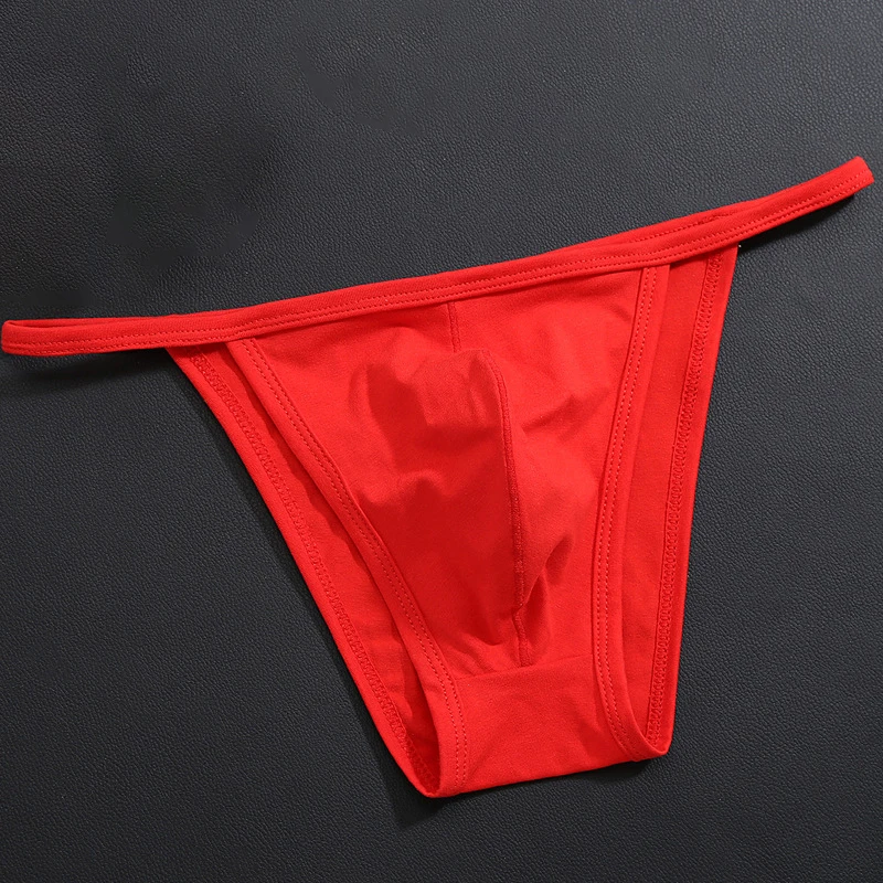 Men's Sexy Solid Color Thongs Men New Low-rise Thong Male Cozy Briefs Solid Color Breathable Underwear Underpants
Men's Sexy Solid Color Thongs Men New Low-rise Thong Male Cozy Briefs Solid Color Breathable Underwear Underpants