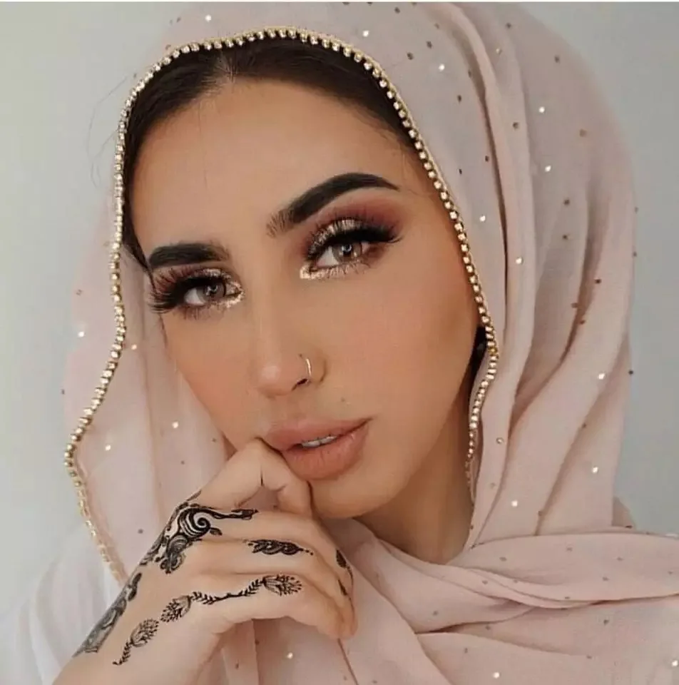 Hot Diamond Chain Pearl Chiffon Malay Long Scarf Hijab Cross-border Explosion Pack Hood
Hot Diamond Chain Pearl Chiffon Malay Long Scarf Hijab Cross-border Explosion Pack Hood