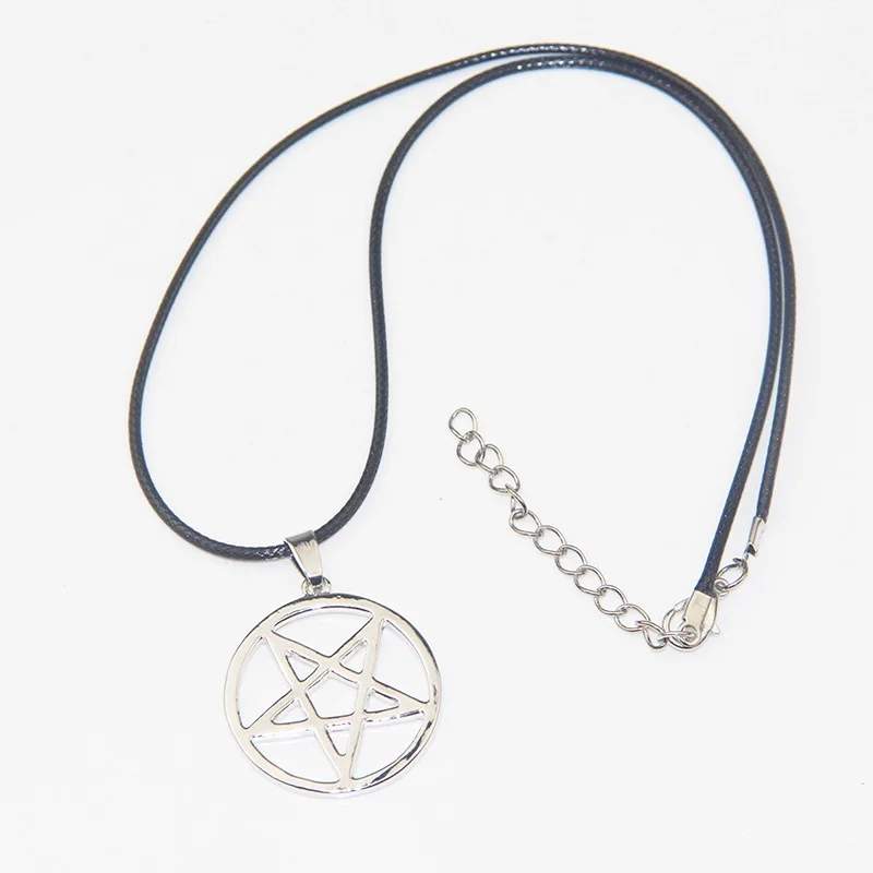 Ожерелье с подвеской в виде пентаграммы для мужчин и женщин серебристое колье