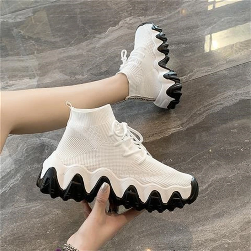 Socks Shoes Women Spring Autumn Wild Mesh Breathable Single Shoes Non-Slip Sponge Cake Old Shoes High-Top Sports Casual Shoes
Socks Shoes Women Spring Autumn Wild Mesh Breathable Single Shoes Non-Slip Sponge Cake Old Shoes High-Top Sports Casual Shoes