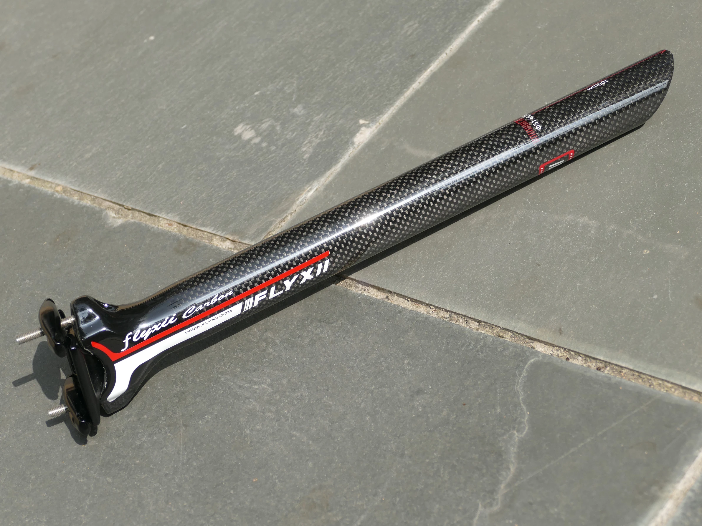 FLX-SP-1PR Brand New Full Carbon Bike Seatpost Toray Carbon Mountain Bike Road MTB Bicycle Cycling 180g Seatpost 31.6mm x 350mm
FLX-SP-1PR Brand New Full Carbon Bike Seatpost Toray Carbon Mountain Bike Road MTB Bicycle Cycling 180g Seatpost 31.6mm x 350mm