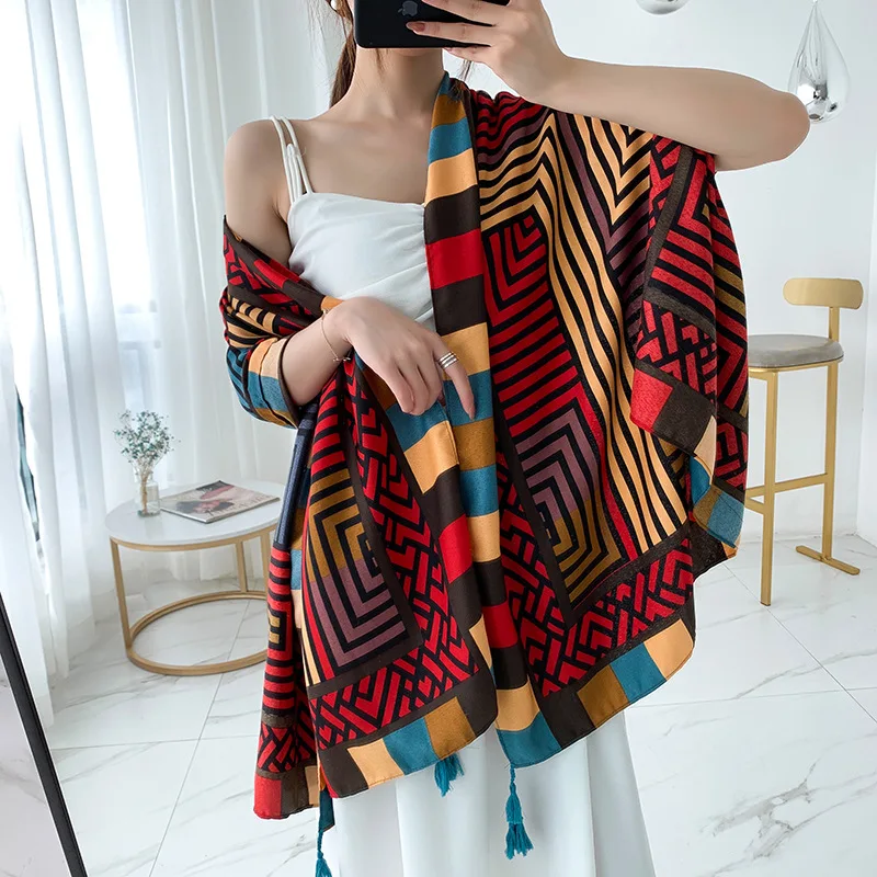 Luxury brand Warm and sunscreen in winter cotton and linen retro scarf oversized long scarf шарф sunscreen shawl sleeve scarf
Luxury brand Warm and sunscreen in winter cotton and linen retro scarf oversized long scarf шарф sunscreen shawl sleeve scarf