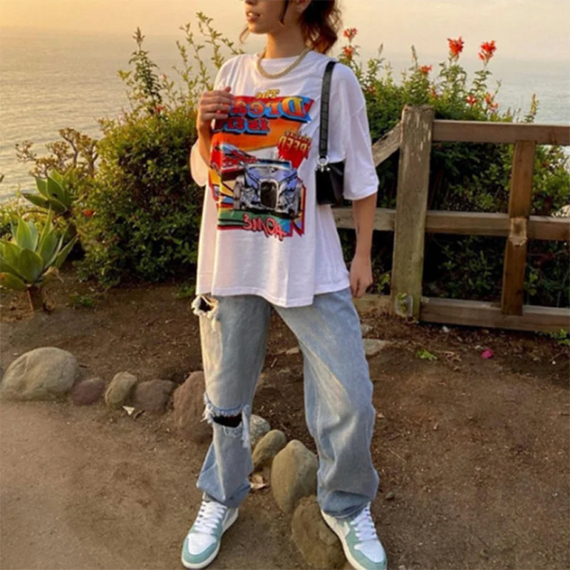 White Car Print Letter Graphic Tee Women Crewneck Short Sleeve Casual Streetwear Woman Tshirts Summer Plus Size Fashion Top 2021
White Car Print Letter Graphic Tee Women Crewneck Short Sleeve Casual Streetwear Woman Tshirts Summer Plus Size Fashion Top 2021