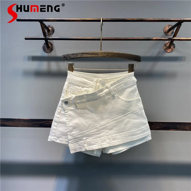 2021 Summer Korean New Women Denim Shorts High Waist Wide Leg Hot Pants Slim A- Line Fashion Solid Ladies Jeans Short Pants
2021 Summer Korean New Women Denim Shorts High Waist Wide Leg Hot Pants Slim A- Line Fashion Solid Ladies Jeans Short Pants