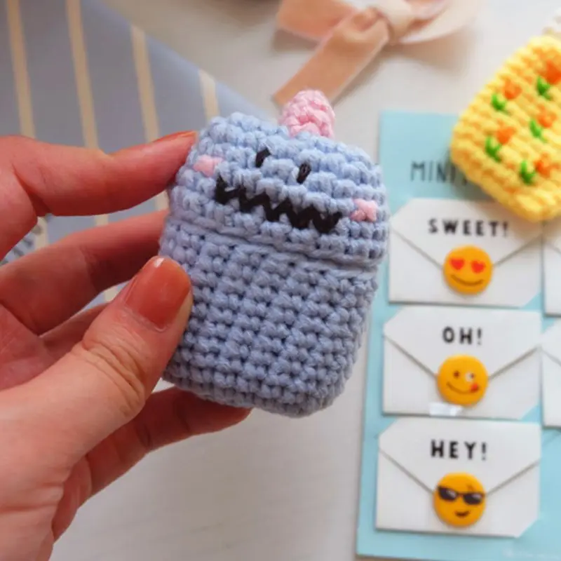 Knitting Protective Case Cute Cartoon Hand Woven Cover for Airpods 1/2 Earphone Charging Box Kit
Knitting Protective Case Cute Cartoon Hand Woven Cover for Airpods 1/2 Earphone Charging Box Kit