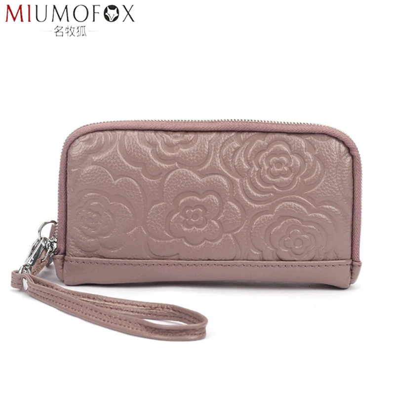 Genuine Leather Women Clutch Double Zipper Long Wallet Large Capacity Fashion Printing Ladies Coin Purse Wrist Strap Phone Bag
Genuine Leather Women Clutch Double Zipper Long Wallet Large Capacity Fashion Printing Ladies Coin Purse Wrist Strap Phone Bag
